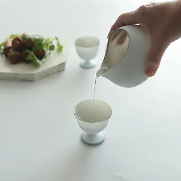 [Display Only] “White Vassel” Pitcher 1